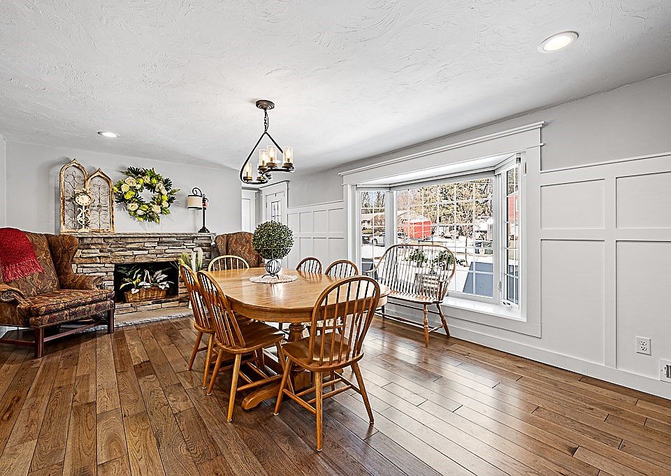 180 Nola Dr, Holden, MA 01520 Zillow