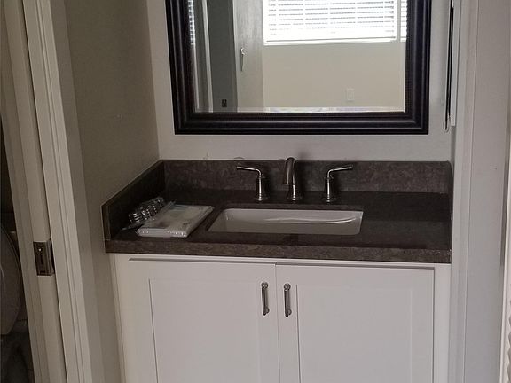 3rd image of 1267 E Meta St APT 6