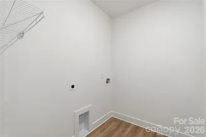 4016 Arvida Ln. Charlotte NC 28208 - - — Photo 2