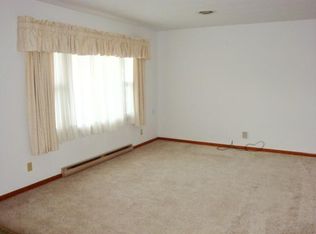487 Meadow Dr, Danville, IN 46122