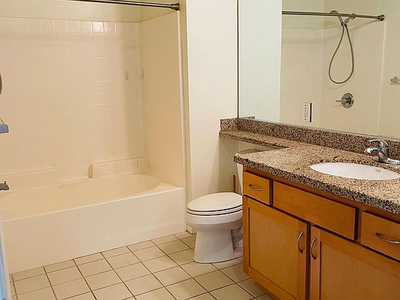 5th image of 450 J St Unit 3111