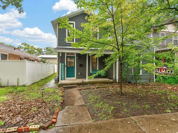 1204 Rhode Island St, Lawrence, KS 66044