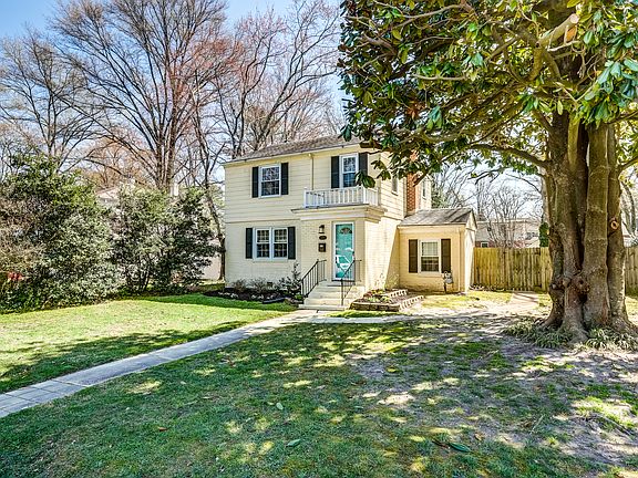 3rd image of 6229 Dustin Dr