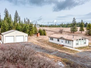 1090 Pleasant Hill Rd, Troy, ID 83871