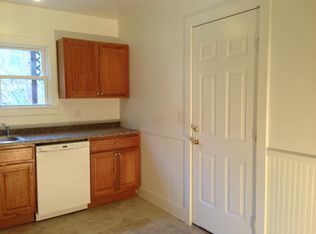 171 Neal St APT 2, Portland, ME 04102