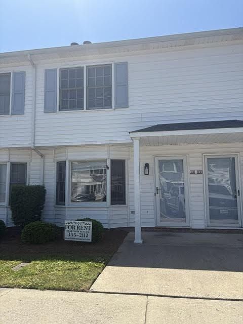 1st image of 352 Haven Dr