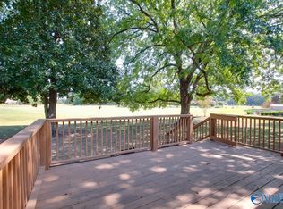 711 Lily Flagg Rd SE, Huntsville, AL 35802