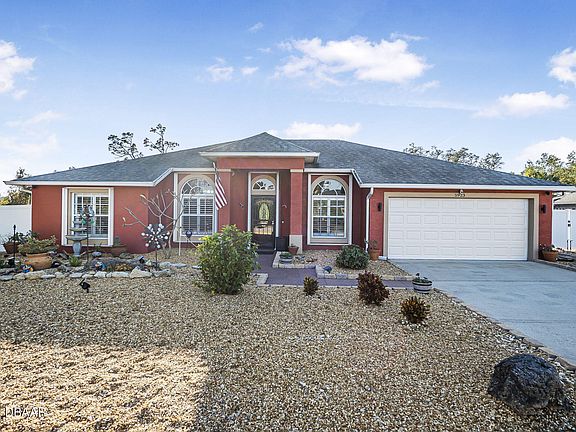 4th image of 5923 Shady Creek Ln
