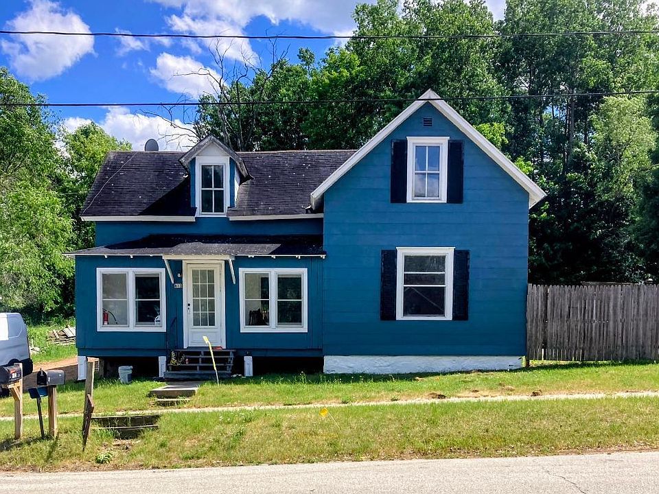 1st image of 813 Tyler AVENUE