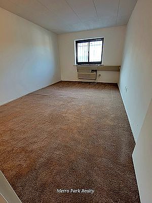 5th image of 143-04 38th Ave #305