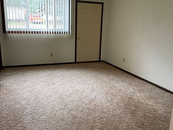 4th image of 521 W Indiana Ave #18D