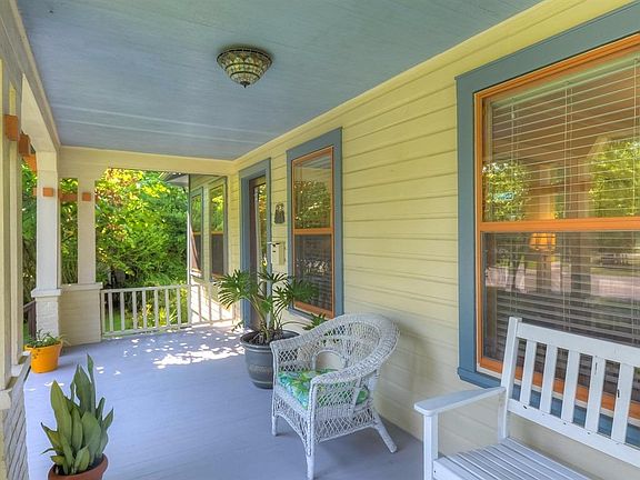 5th image of 164 Rosemont Gdn