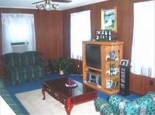 215 Walker St, Graham, NC 27253