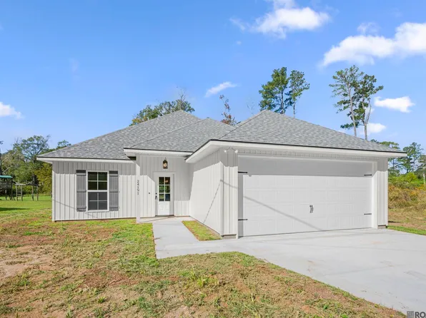 24191 Glory Dr, Livingston, LA 70754