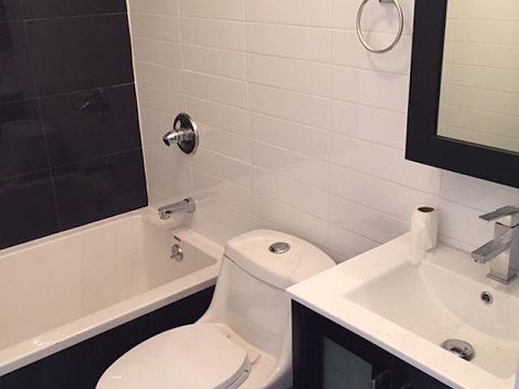 3rd image of 739 Lafayette Ave #3