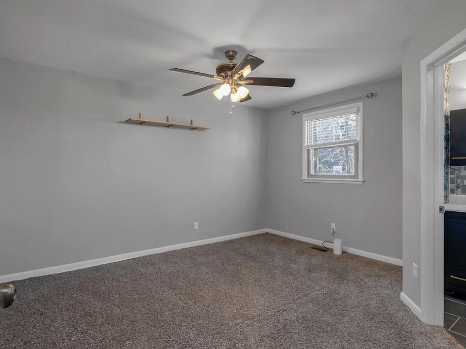 1st image of 520 N 2nd St