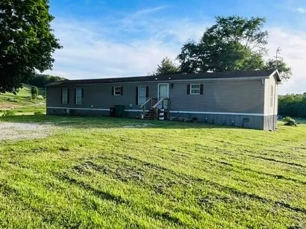 12081 Maysville Williams Rd, Logan, OH 43138