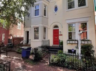 3008 Dent Pl NW, Washington, DC 20007