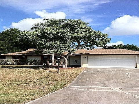 1st image of 404 SW Kestor Dr