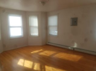 112 Springfield St #3, Lawrence, MA 01843