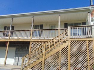 17486 Rich Valley Rd, Abingdon, VA 24210