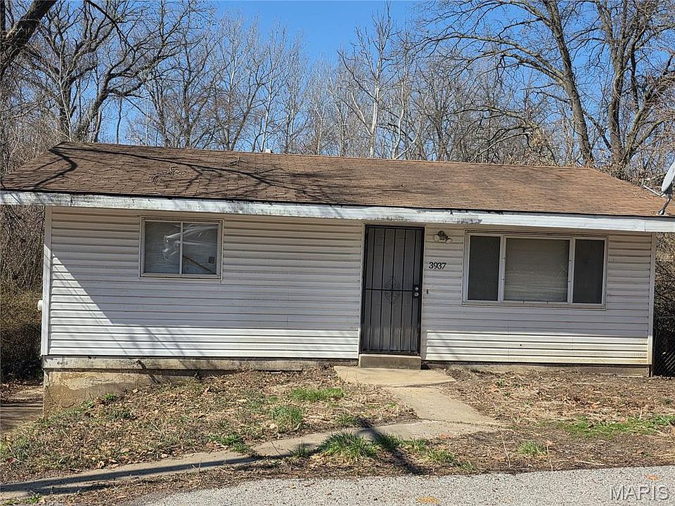 1st image of 3937 Shirley Ave