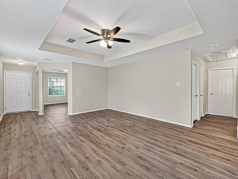 19119 Yaupon Ranch Dr — Photo 16