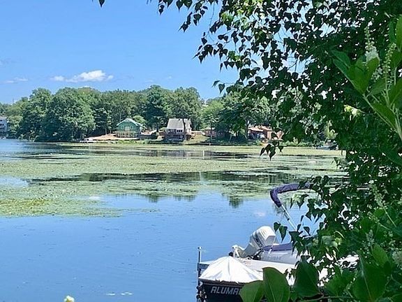 4th image of 56 Lakeside Dr