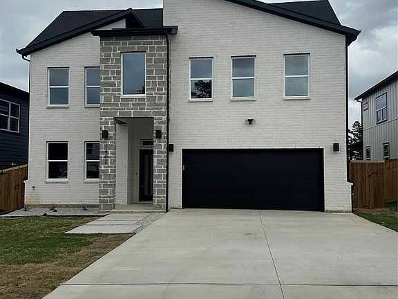 3rd image of 1402 Diceman Ave