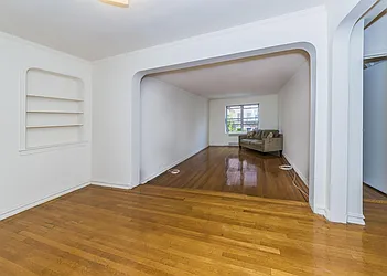 Rented by Wave Real Estate Group