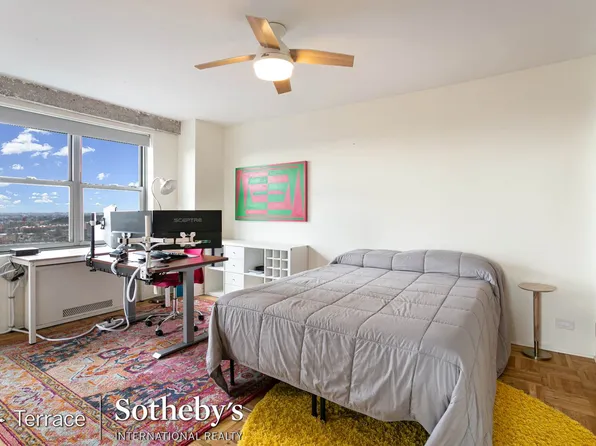 125-10 Queens Boulevard image 12 of 28