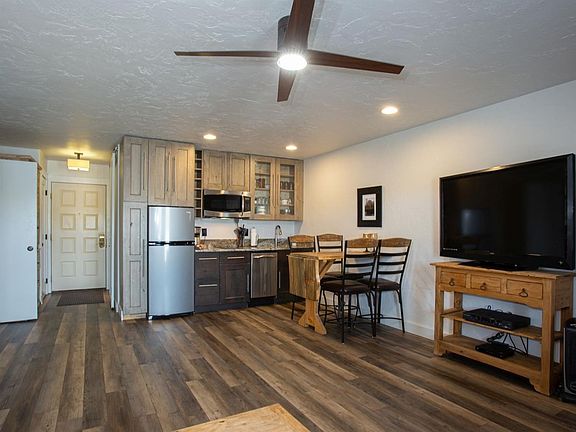2nd image of 62927 Us Highway 40 UNIT 439