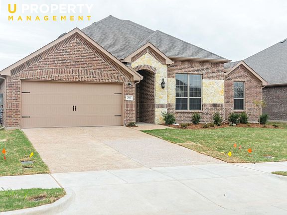 2nd image of 2911 Bobcat Dr