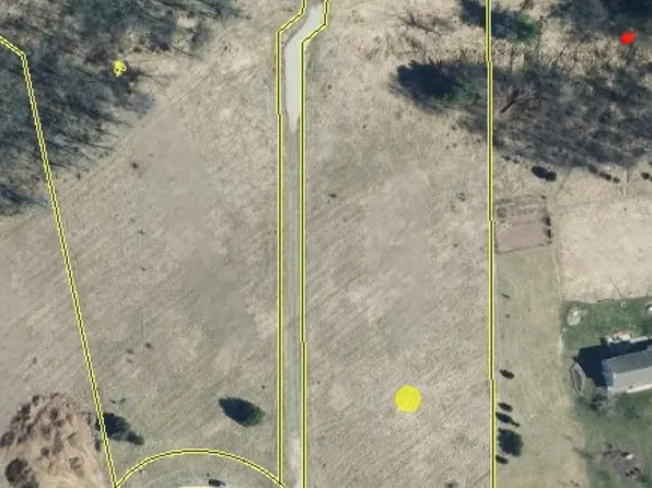 E1628 River Wood Dr #7, Waupaca, WI 54981