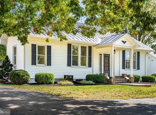 96 Park Ave, Grottoes, VA 24441