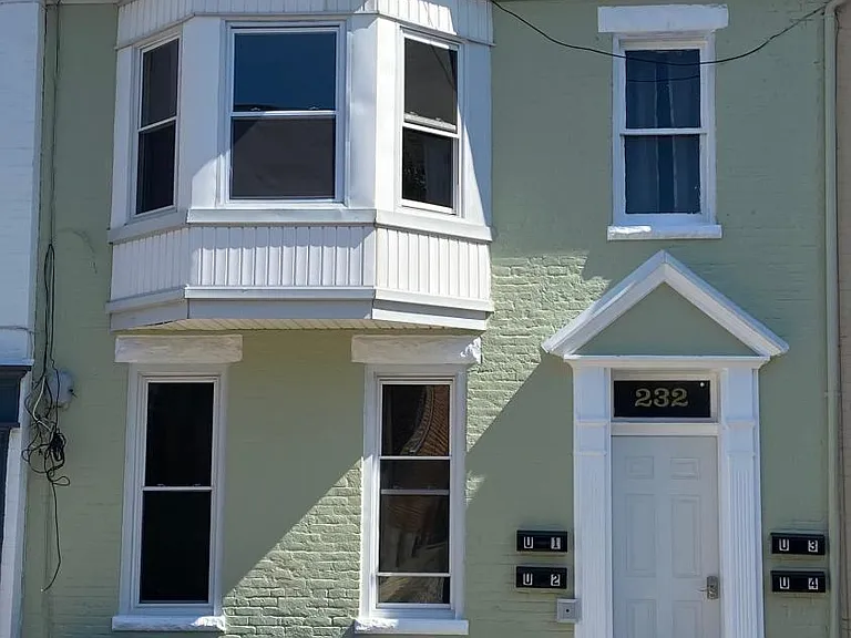 232 N Potomac St #3 — Photo 1