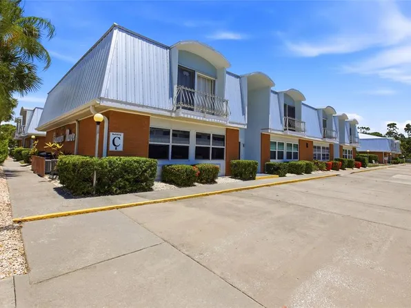 22333 Edgewater Dr APT C2, Punta Gorda, FL 33980