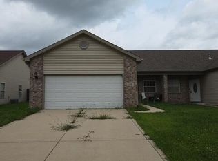 1596 56th Pl, Hobart, IN 46342