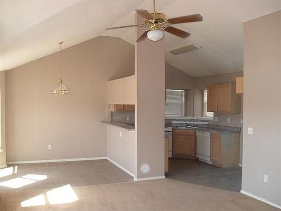 3rd image of 14517 Desierto Bello Ave