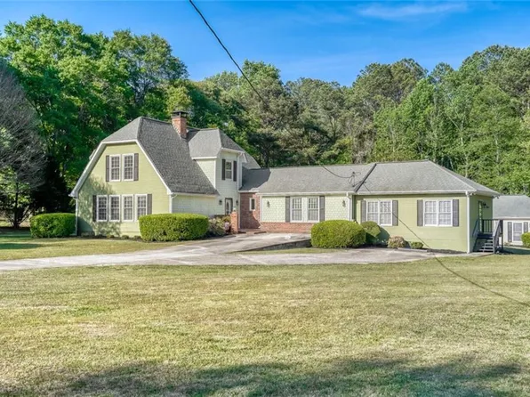 384 Rack Rd, Lawrenceville, GA 30044