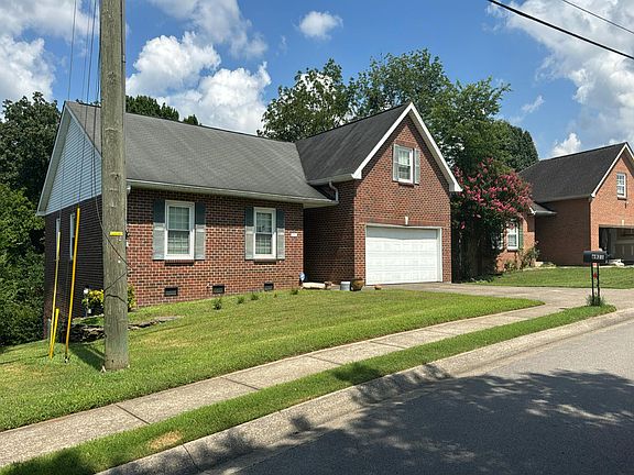 3rd image of 6921 Somerset Farms Cir