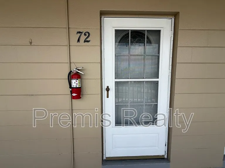 2464 Australia Way E #72 — Photo 2