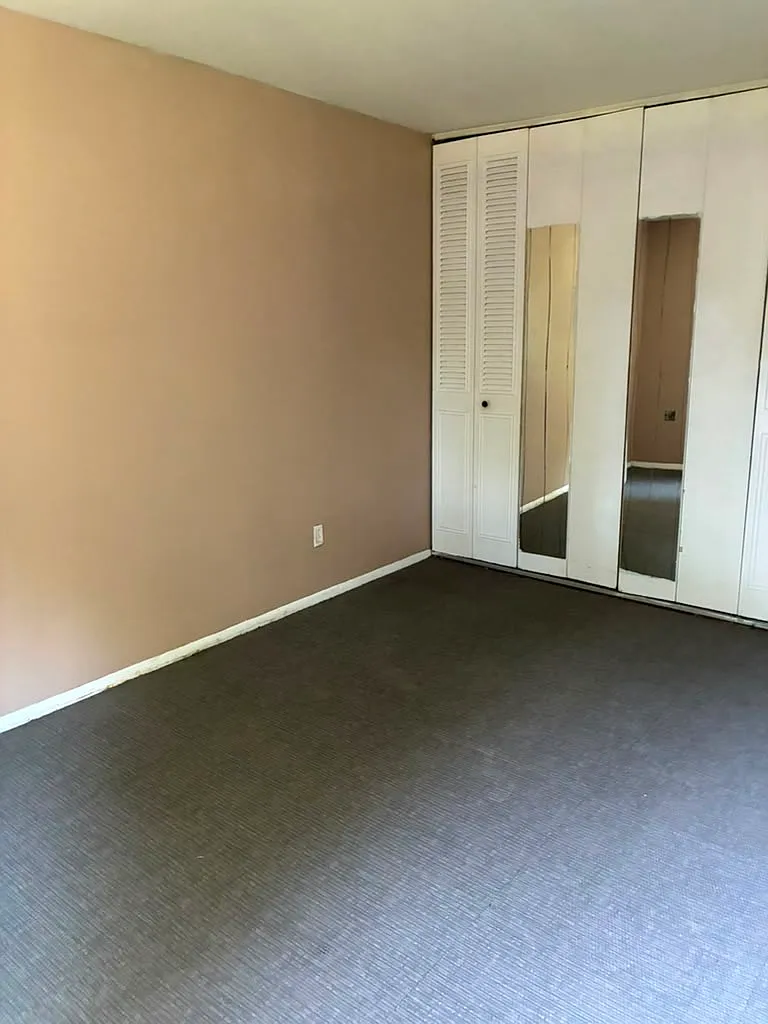 2 bed, 2613 sqft, $1,650 — Photo 1