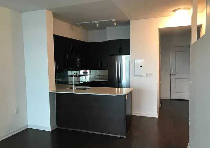 125 Western Battery Rd #2413 — Photo 8