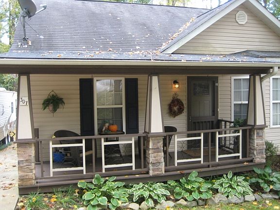 3rd image of 307 Haywood Acres Dr