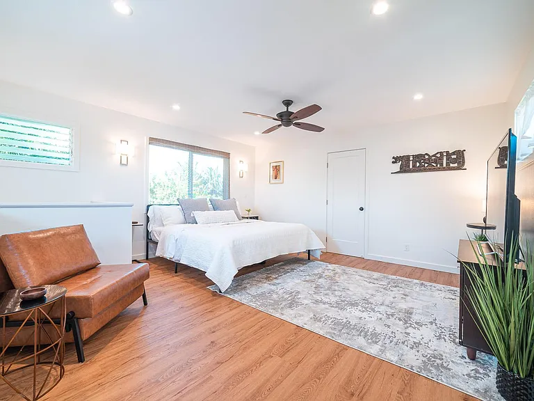 318 Hualani St — Photo 23