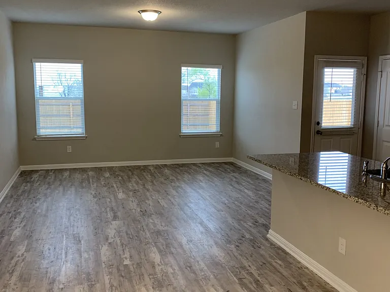 2805 Bridekirk Dr — Photo 7