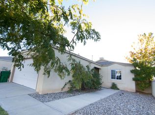 2145 High Desert Cir NE, Rio Rancho, NM 87144
