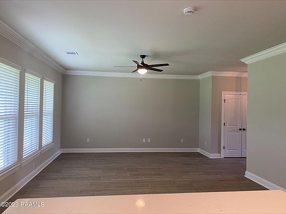 3rd image of 217 Wild Cherry Ln