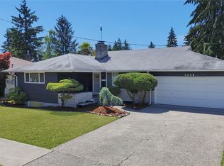 5208 N 10th St, Tacoma, WA 98406